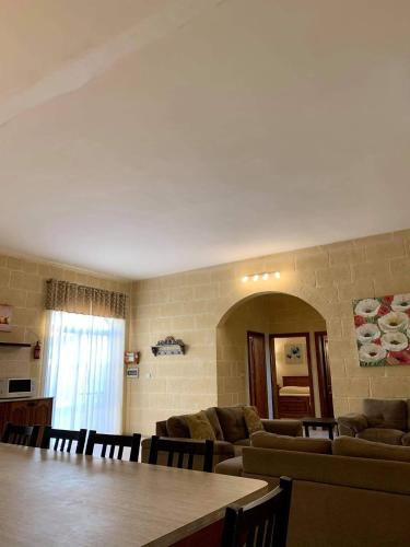 Gallery image of Hofra Farmhouse in Victoria