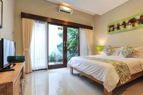Family three bed room neil villa private pool