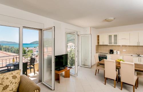 Η κουζίνα ή μικρή κουζίνα στο Apartments Lille