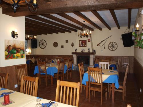 Restaurace v ubytování Apartamentos El Mirador