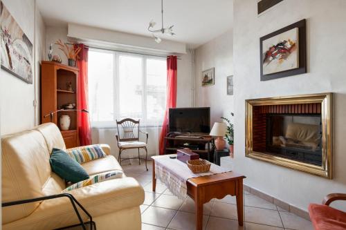 Photo de la galerie de l'établissement Maison charmante à Gravelines avec jardin et vélos disponibles, à Gravelines