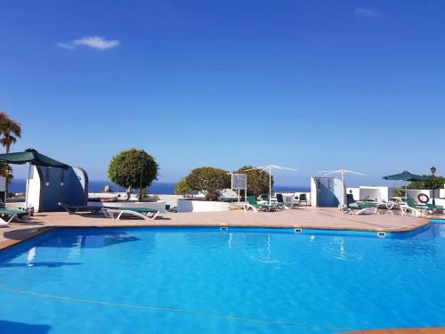 Charming Apartment in Tías + Pool