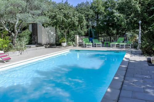 Maison d'une chambre avec piscine partagee terrasse amenagee et wifi a Pougnadoresse