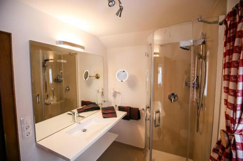 A bathroom at Haus Salina