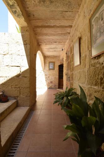 Foto 400YR Farmhouse in Xaghra Gozo - Entire Farmhouse 3
