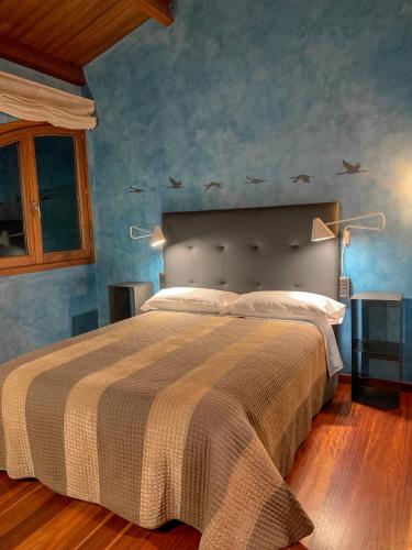 Letto o letti in una camera di Serrat del Vent - Adults only