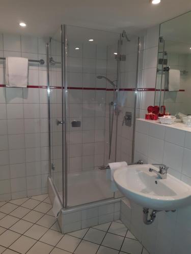 Ein Badezimmer in der Unterkunft Hotel Haus Appelberg