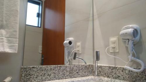 Ein Badezimmer in der Unterkunft HUB Hotel