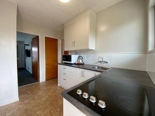 Dapur atau dapur kecil di Victoria Apartments