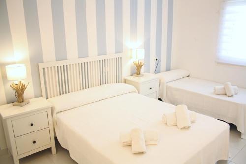 Meritxell seafront villa, Cambrils – Updated 2022 Prices
