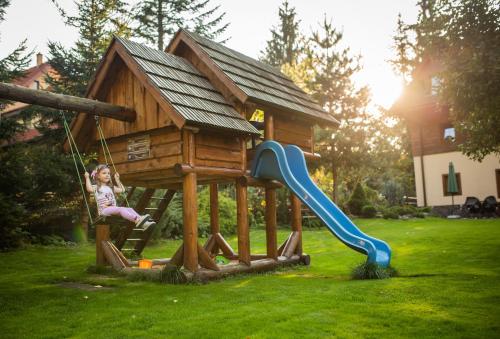Kawasan permainan kanak-kanak di Apartmány a štúdiá Miroslav