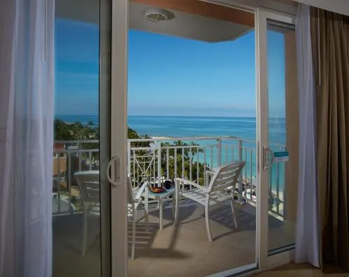 Divi Aruba Phoenix Beach Resort picture