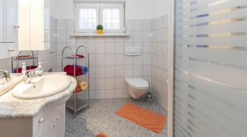 Ванная комната в Haus Sahin