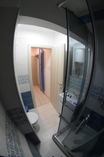 Ένα μπάνιο στο Apartment Dorcol