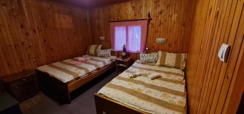 Katil atau katil-katil dalam bilik di Domacinstvo Prentovic