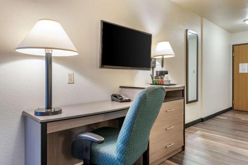 Econo Lodge Pueblo – Photos 5
