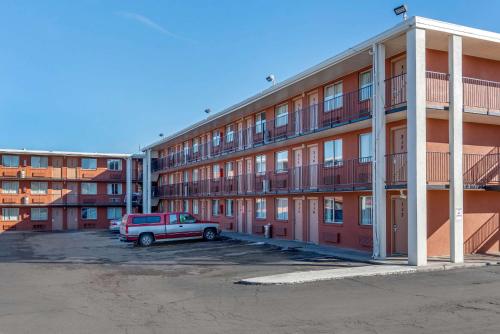 Rodeway Inn Pueblo – Photos 3