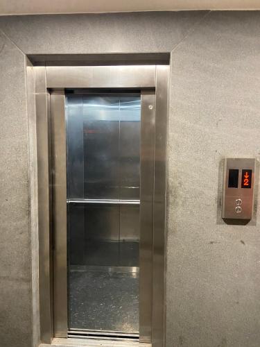 シルディにあるHotel Sai Bansiのギャラリーの写真