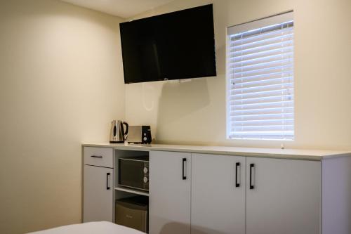 Cucina o angolo cottura di Paxton Luxury Apartments self-catering
