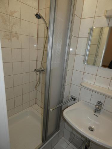 Koupelna v ubytování Gästezimmer Gombotz