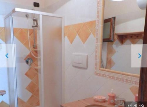 Un baño de APARTMENT PIED DANS L'EAU