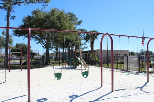 Making Dreams 4BR Family Villa with Pool and Game Room Near Disney Parks photo 51