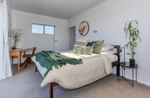 Posteľ alebo postele v izbe v ubytovaní Tasman View Accommodation