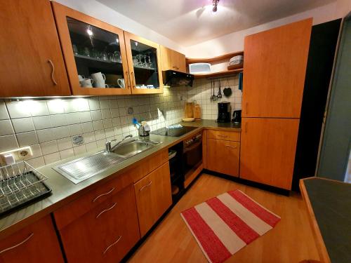 Dapur atau dapur kecil di Ferienwohnung Waldhäusl