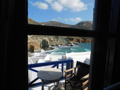 Gallery image of Pasithea Folegandros in Agali