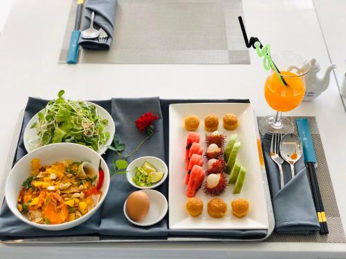 Jídlo v hotelu nebo okolí