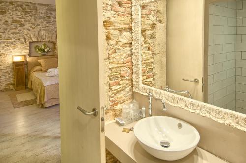 Ett badrum på Hotel-Spa Classic Begur