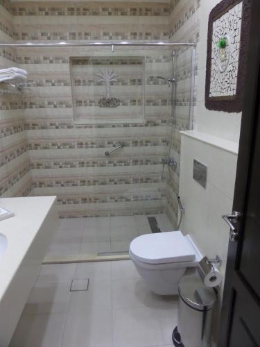 Ένα μπάνιο στο Mount Nebo Hotel & Restaurant Madaba City Center