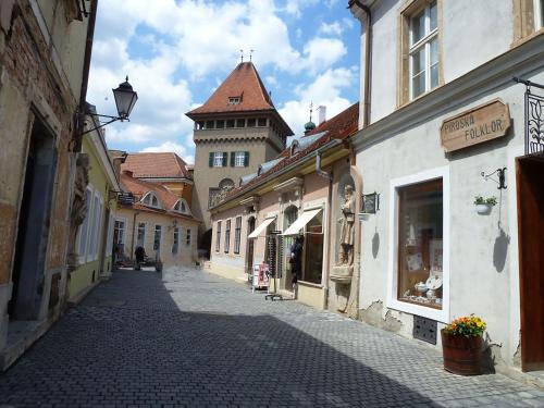 Hősök Tornya Apartman