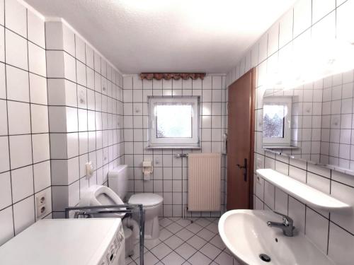 Bathroom sa Pension Nele Hohaus