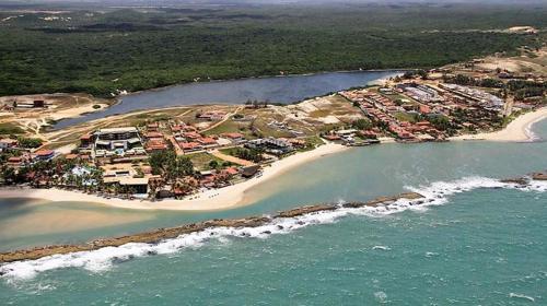 Apgyvendinimo įstaigos Casa na praia de Camurupim a 170 m da praia e a 100 m da Lagoa de Arituba vaizdas iš viršaus