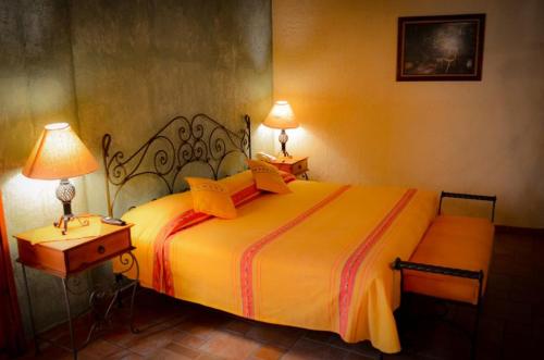Un ou plusieurs lits dans un hébergement de l'établissement Hotel Antiguo Vapor Categoría Especial