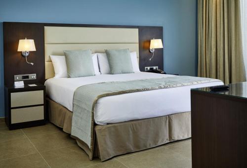 Riu Dubai Beach Resort - All Inclusive Image
