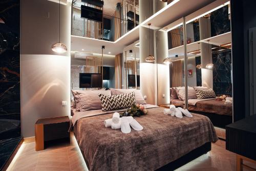 Voodi või voodid majutusasutuse Monza Mirror Apartment toas