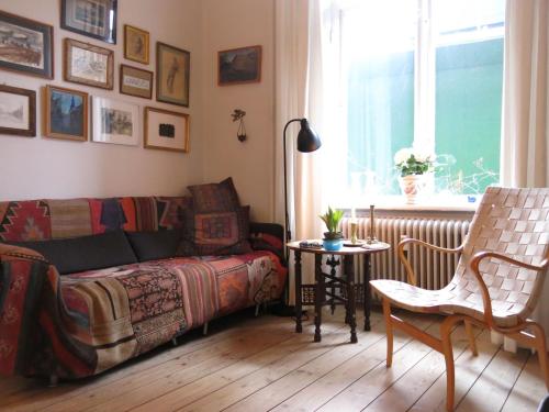 Een zitgedeelte bij ApartmentInCopenhagen Apartment 931