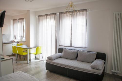 Posezení v ubytování Loft 82 Apartments