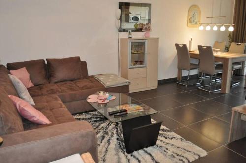 Χώρος καθιστικού στο Allgäu gemütliche, moderne Wohnung mit Garten-Pool