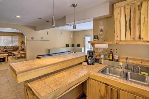 Cuisine ou kitchenette dans l'établissement Hilltop Haven with Wraparound Deck and Mountain Views!