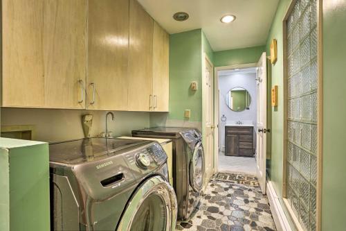 Φωτογραφία από το άλμπουμ του Charming Saylorsburg Retreat with Game Room and Patio! σε Saylorsburg