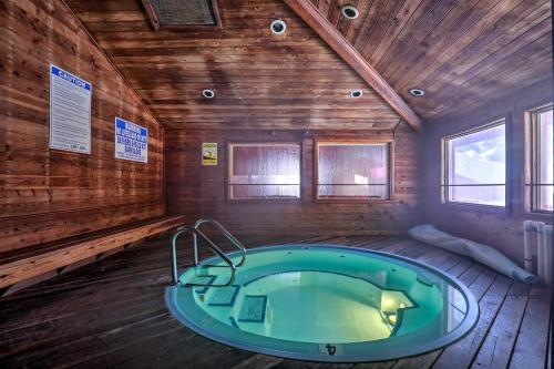 Gallery image of Slopeside Condo with Hot Tub and Game Room Access! in Brian Head