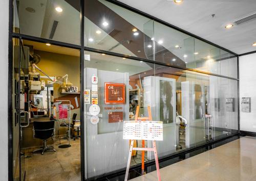 Galeriebild der Unterkunft Crystal Crown Hotel JB in Johor Bahru