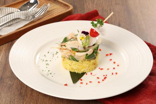 Еда / где поесть недалеко от отеля