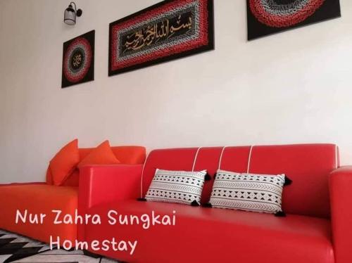 Seating area sa Nur Zahra Sungkai Homestay