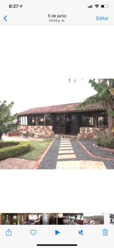 Edificio en el que se encuentra the country house