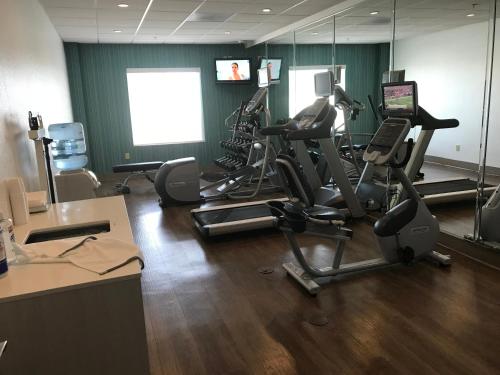 Holiday Inn Express Orlando - South Davenport by IHG photo 39