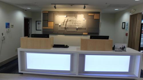 Holiday Inn Express Orlando - South Davenport by IHG photo 42
